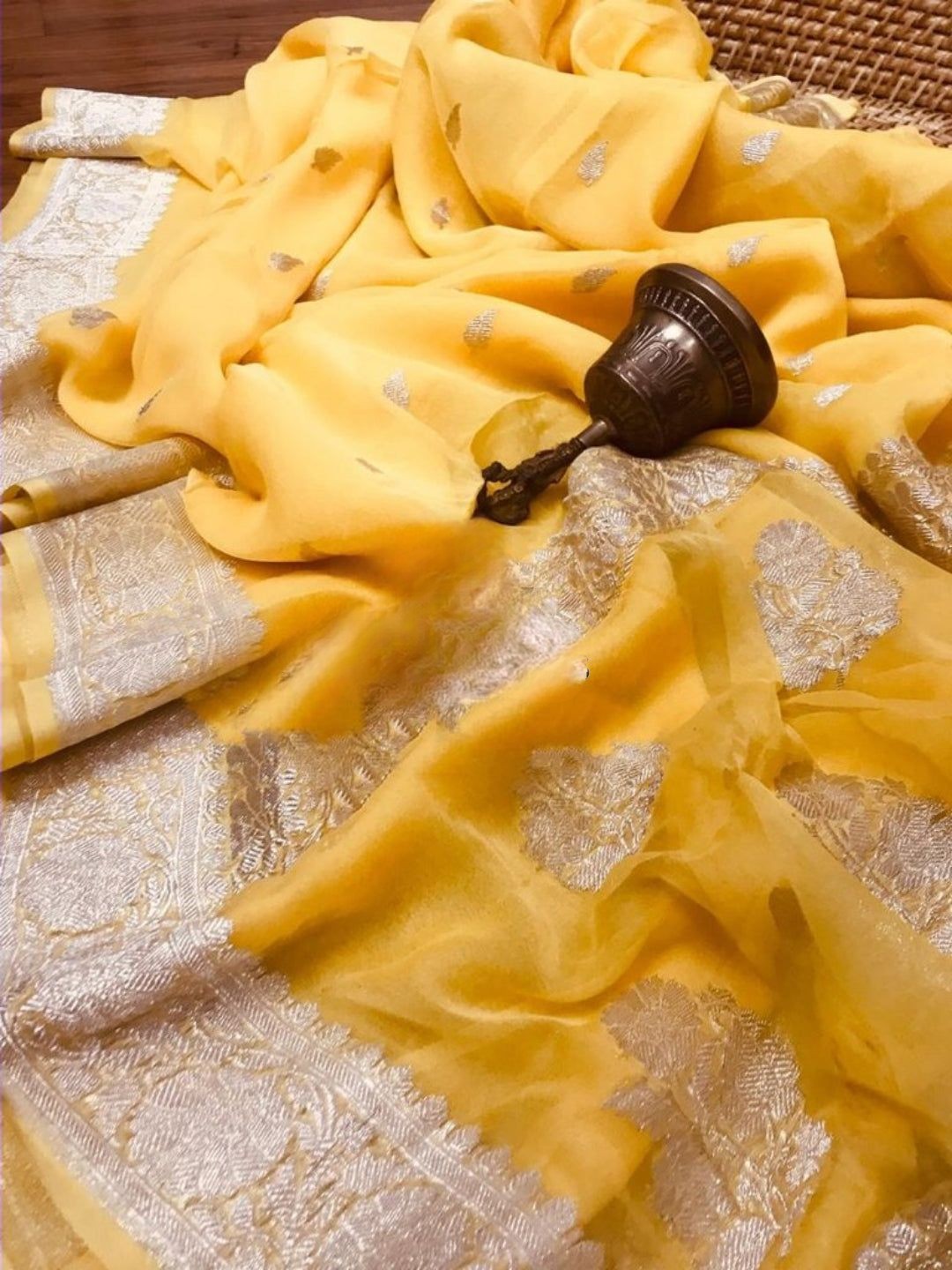 Pure Georgette Handloom Banarasi Saree
