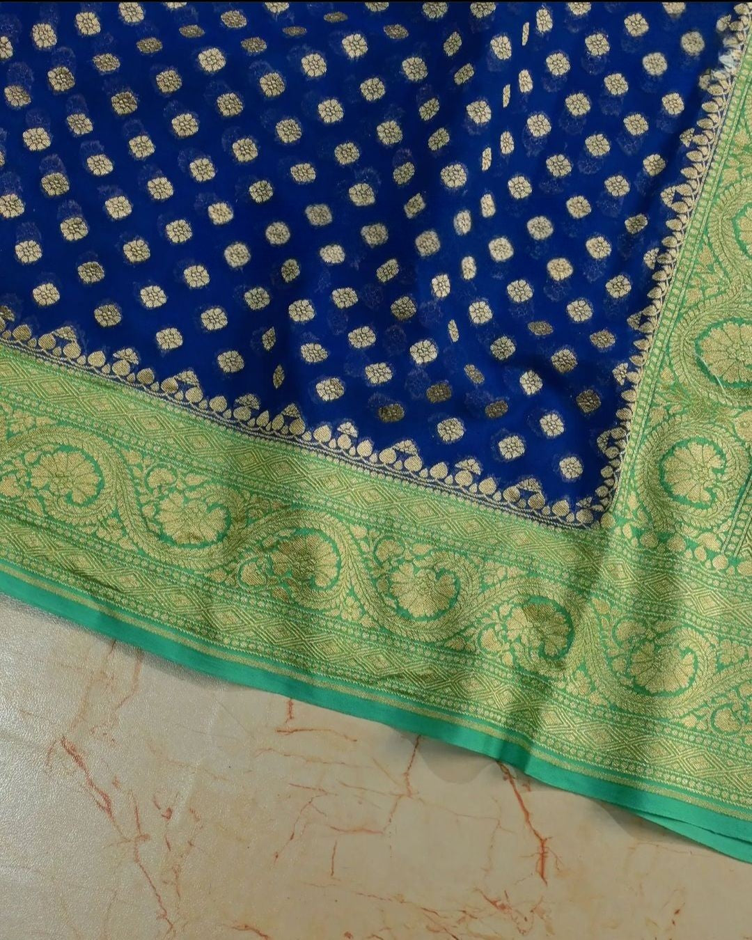 Khaddi Georgette Banarasi Saree - Gold zari