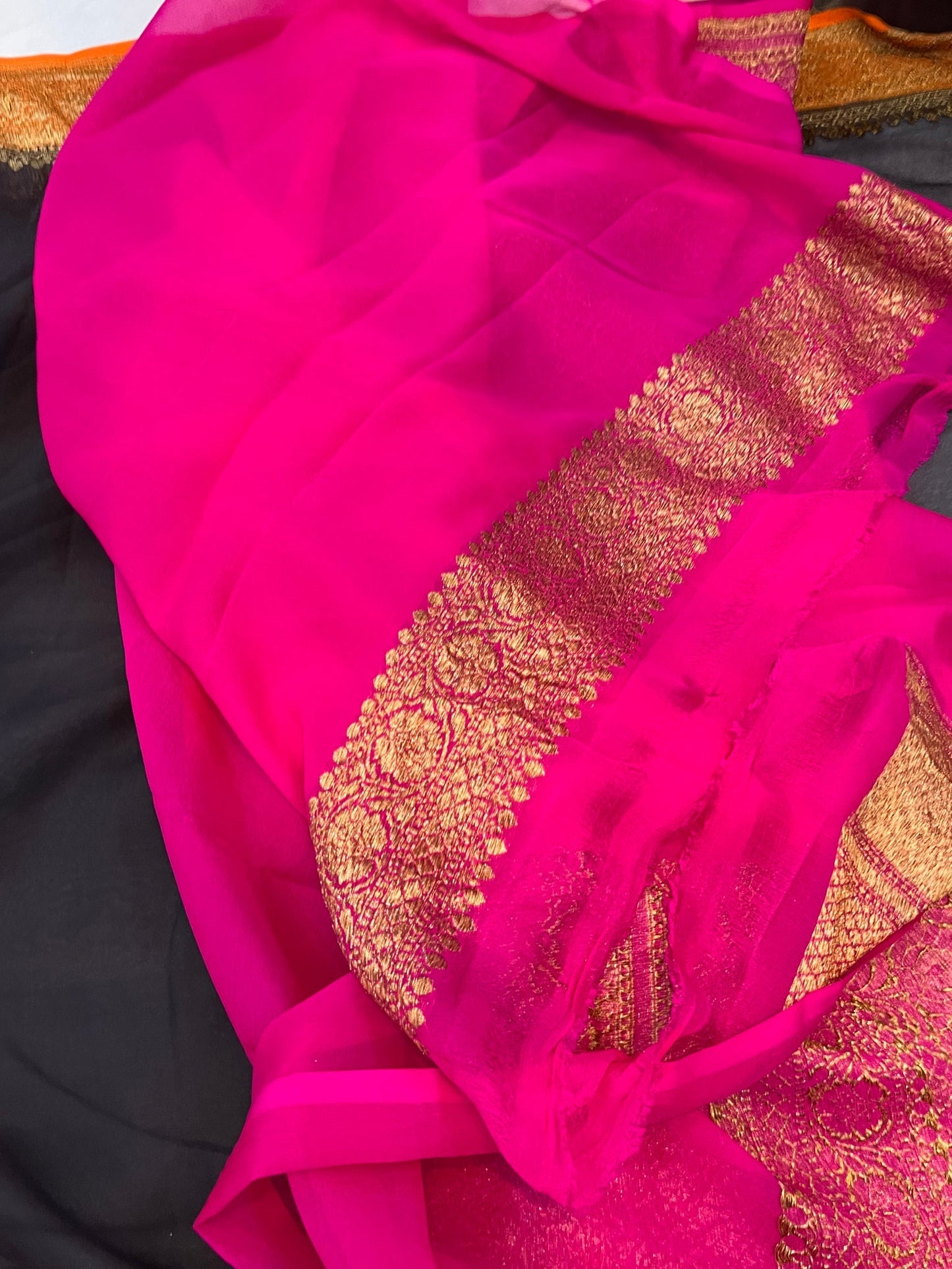 Khaddi Georgette Banarasi Saree - Antique zari