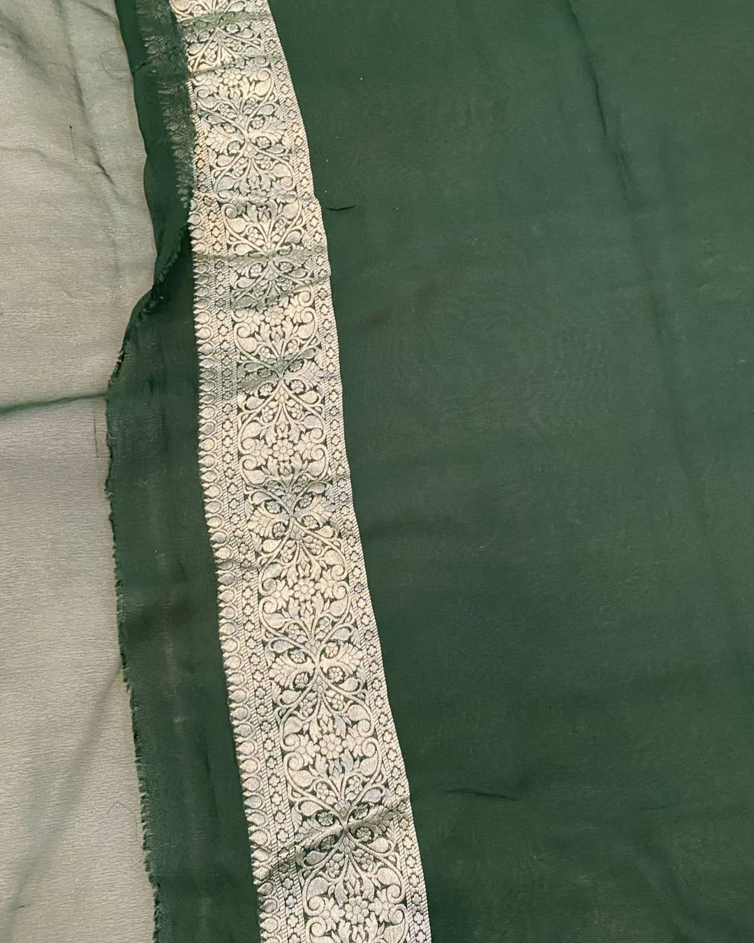 Khaddi Georgette Handloom Banarasi Saree