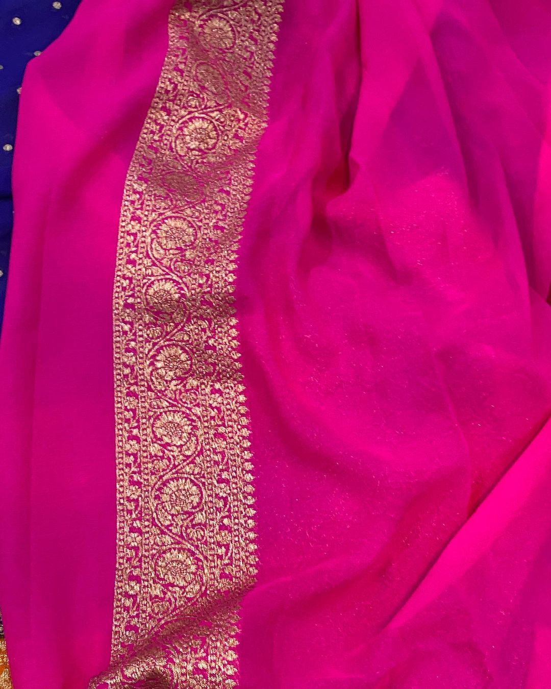 Khaddi Georgette Banarasi Saree - Antique zari
