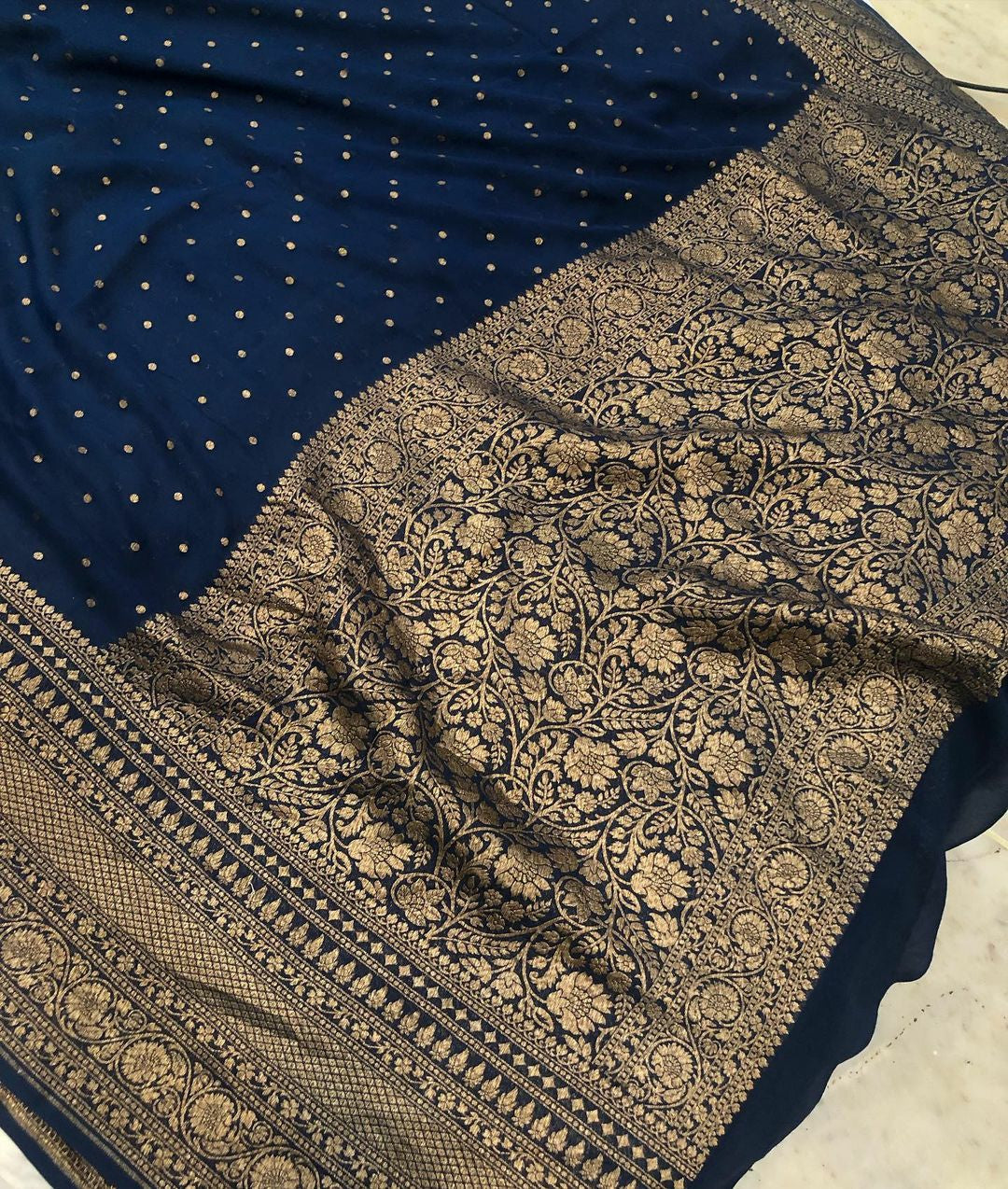 Khaddi Georgette Banarasi Saree - Antique zari