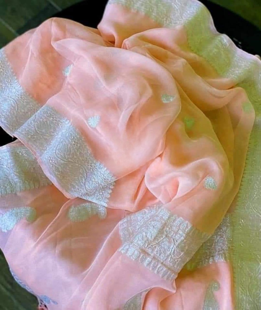 Pure Georgette Handloom Banarasi Saree