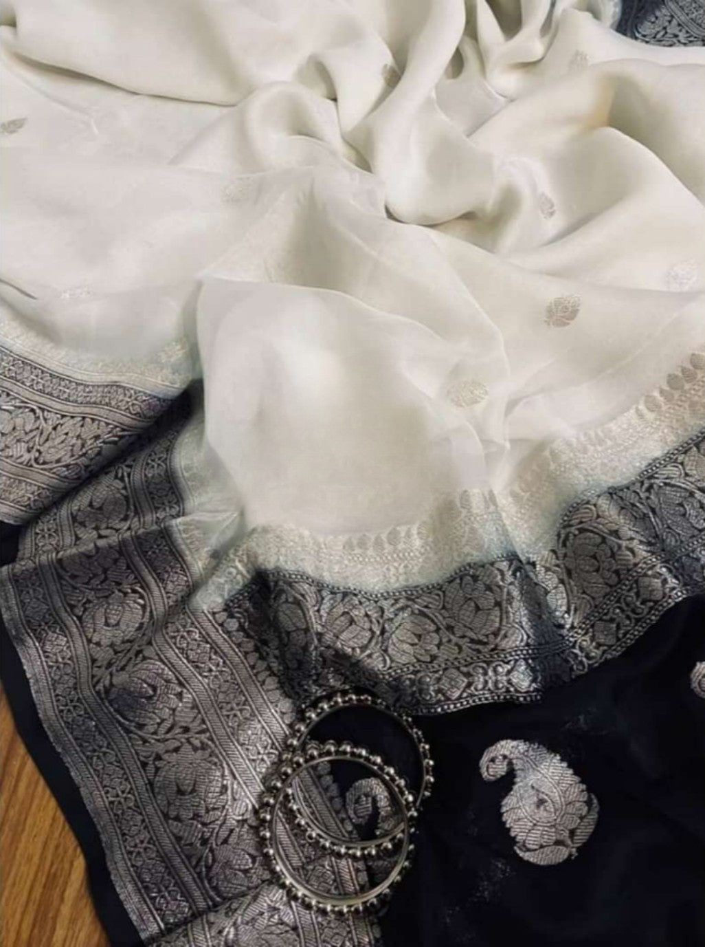 Pure Georgette Handloom Banarasi Saree