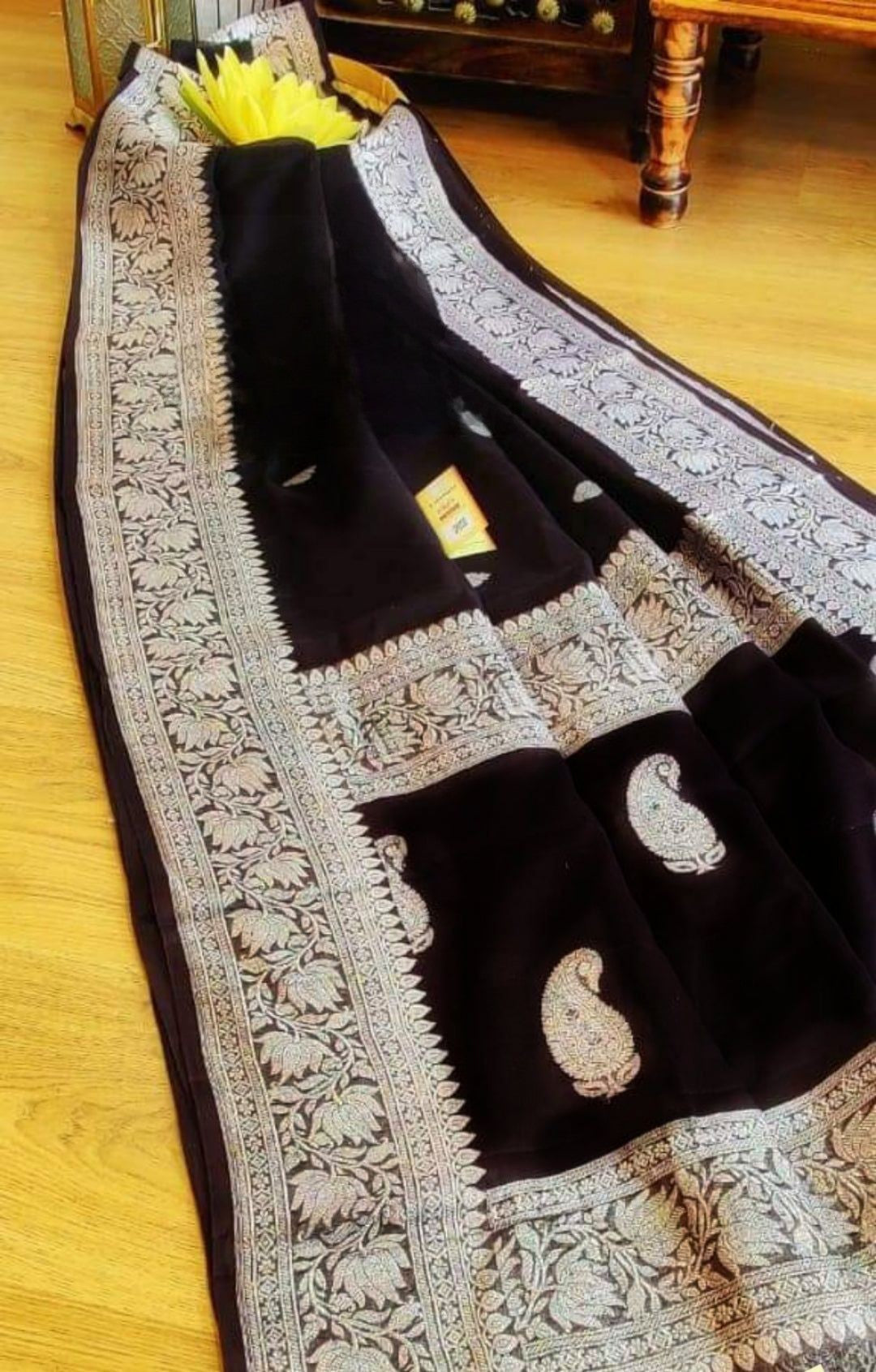 Pure Georgette Handloom Banarasi Saree