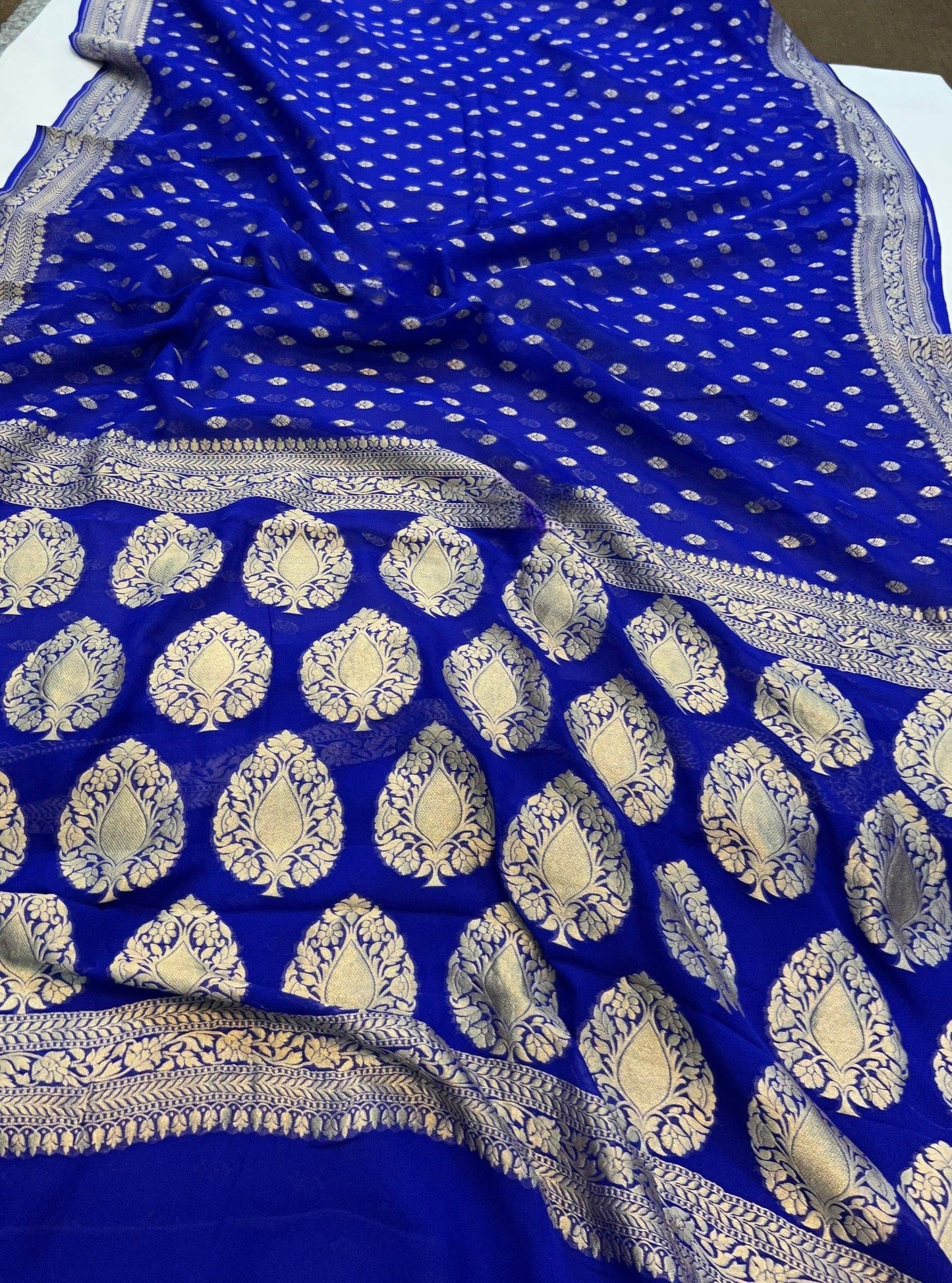 Khaddi Georgette Banarasi Saree - Gold zari