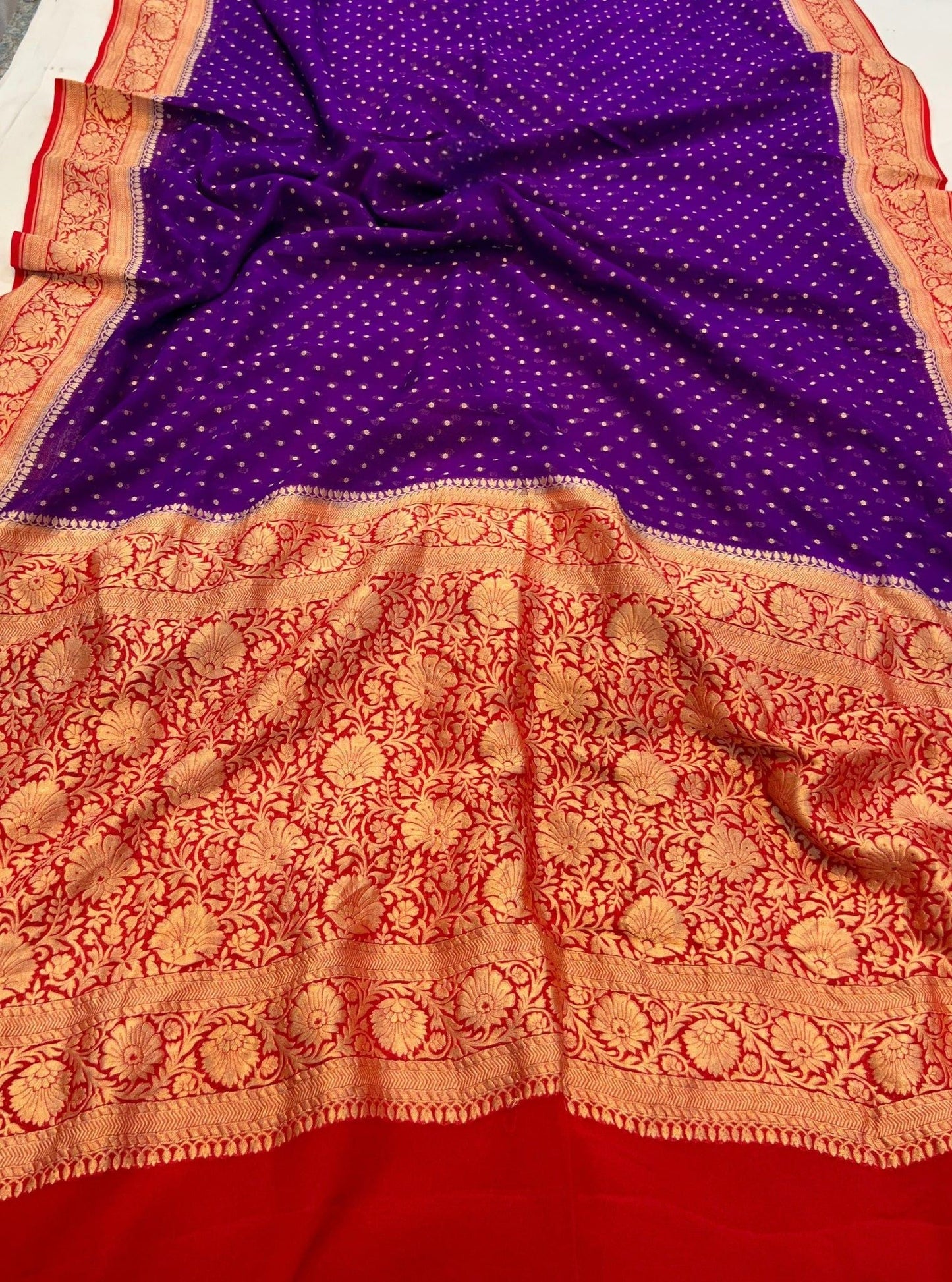 Khaddi Georgette Banarasi Saree - Gold zari