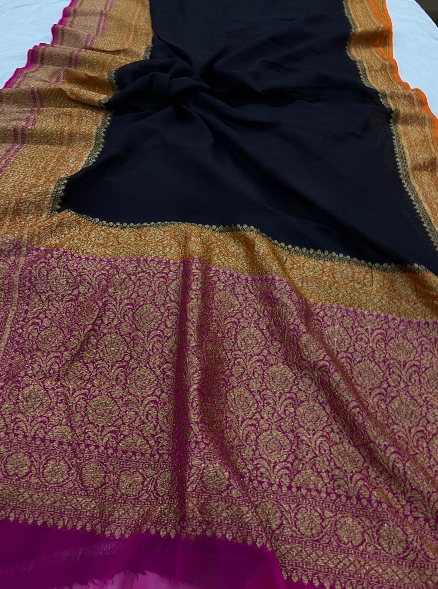 Khaddi Georgette Banarasi Saree - Antique zari