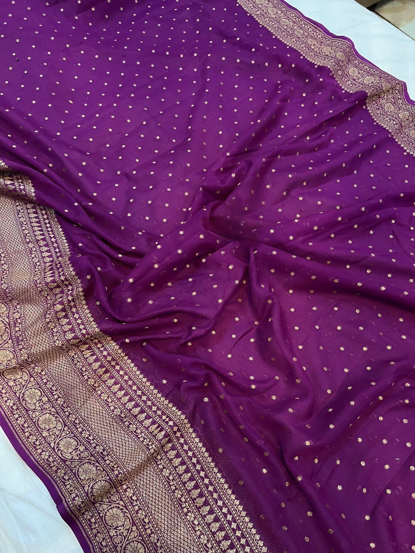 Khaddi Georgette Banarasi Saree - Antique zari