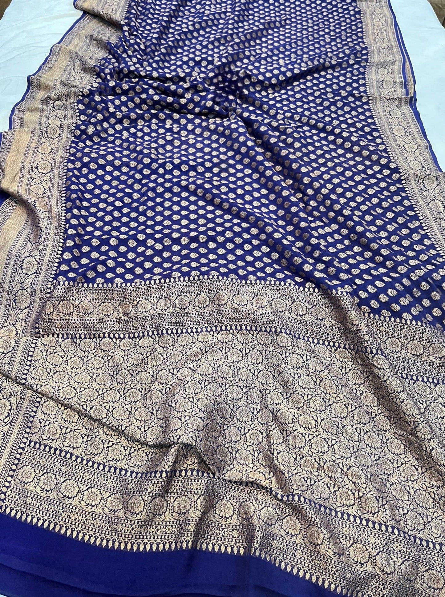 Khaddi Georgette Banarasi Saree - Antique zari