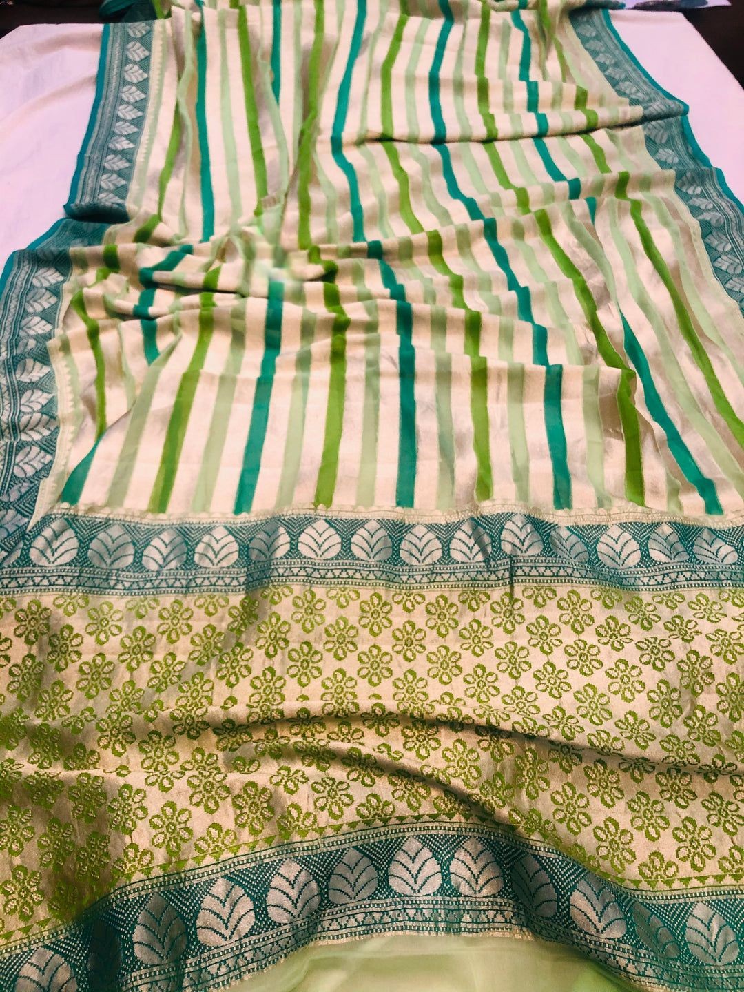 Khaddi Georgette Handloom Banarasi Saree