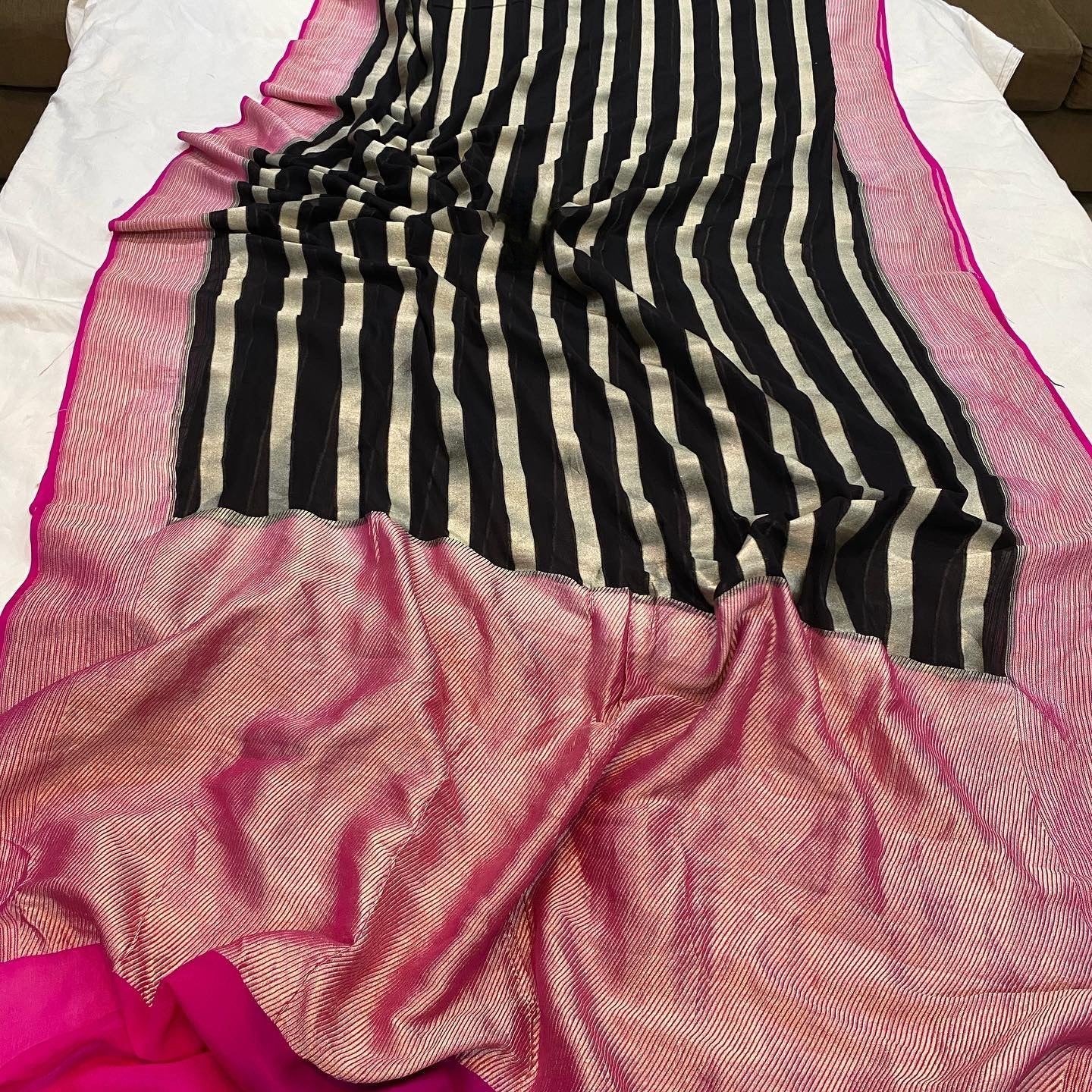 Khaddi Georgette Handloom Banarasi Saree
