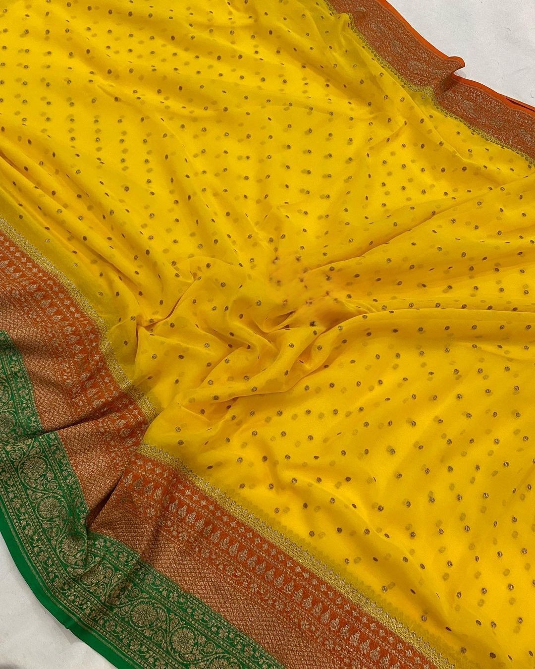 Khaddi Georgette Banarasi Saree - Antique zari
