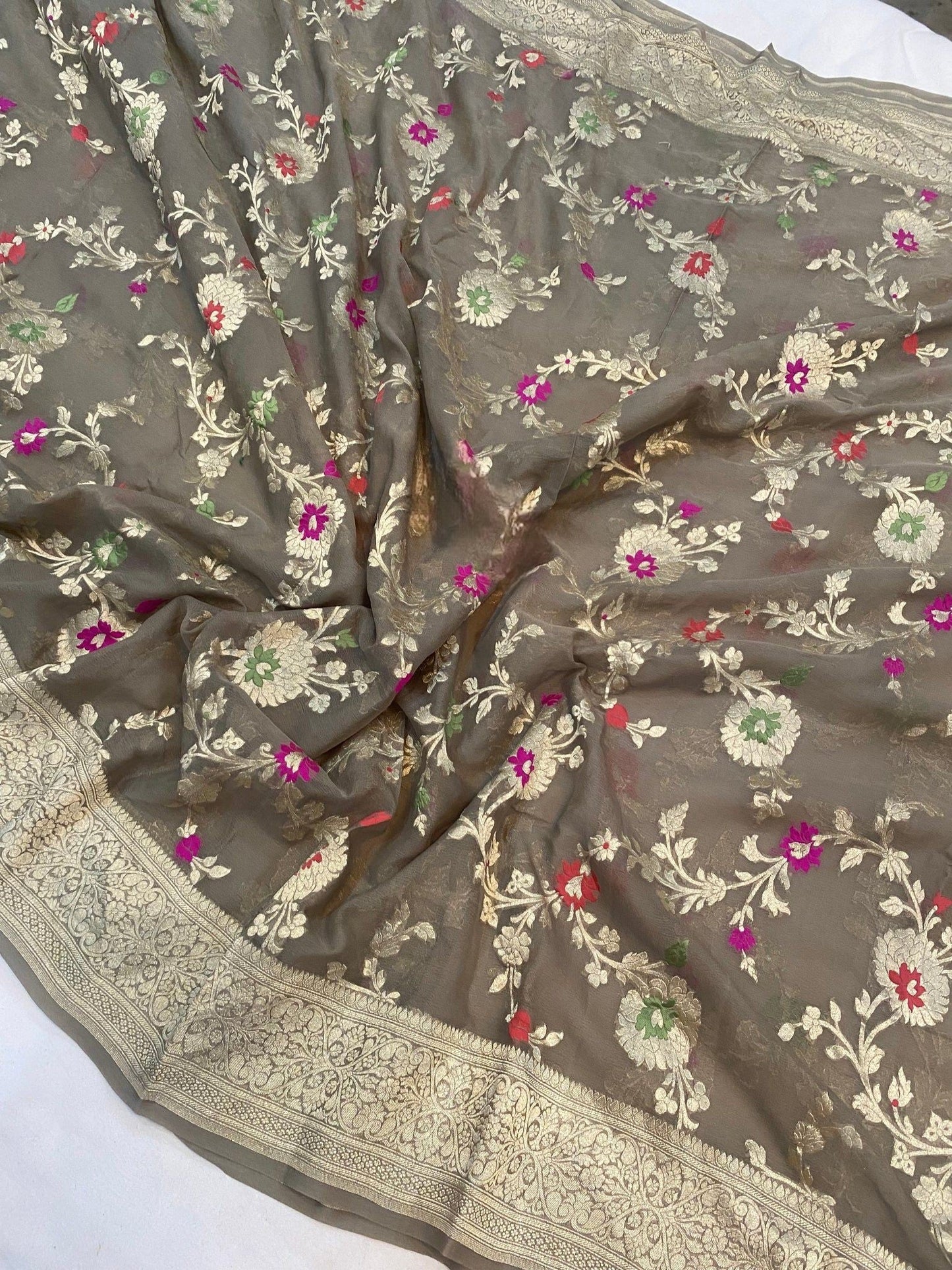 Khaddi Georgette Handloom Banarasi Saree