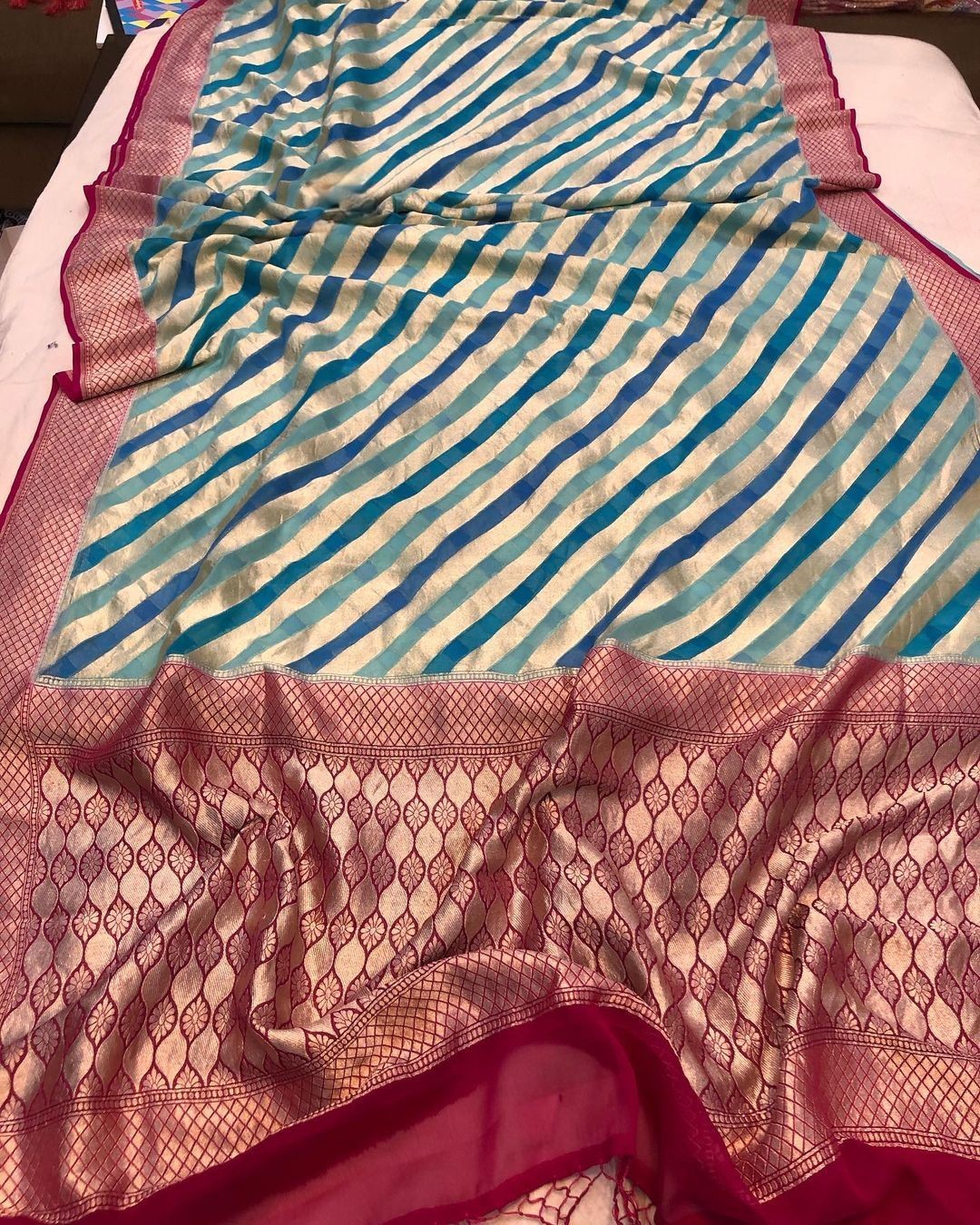 Khaddi Georgette Handloom Banarasi Saree