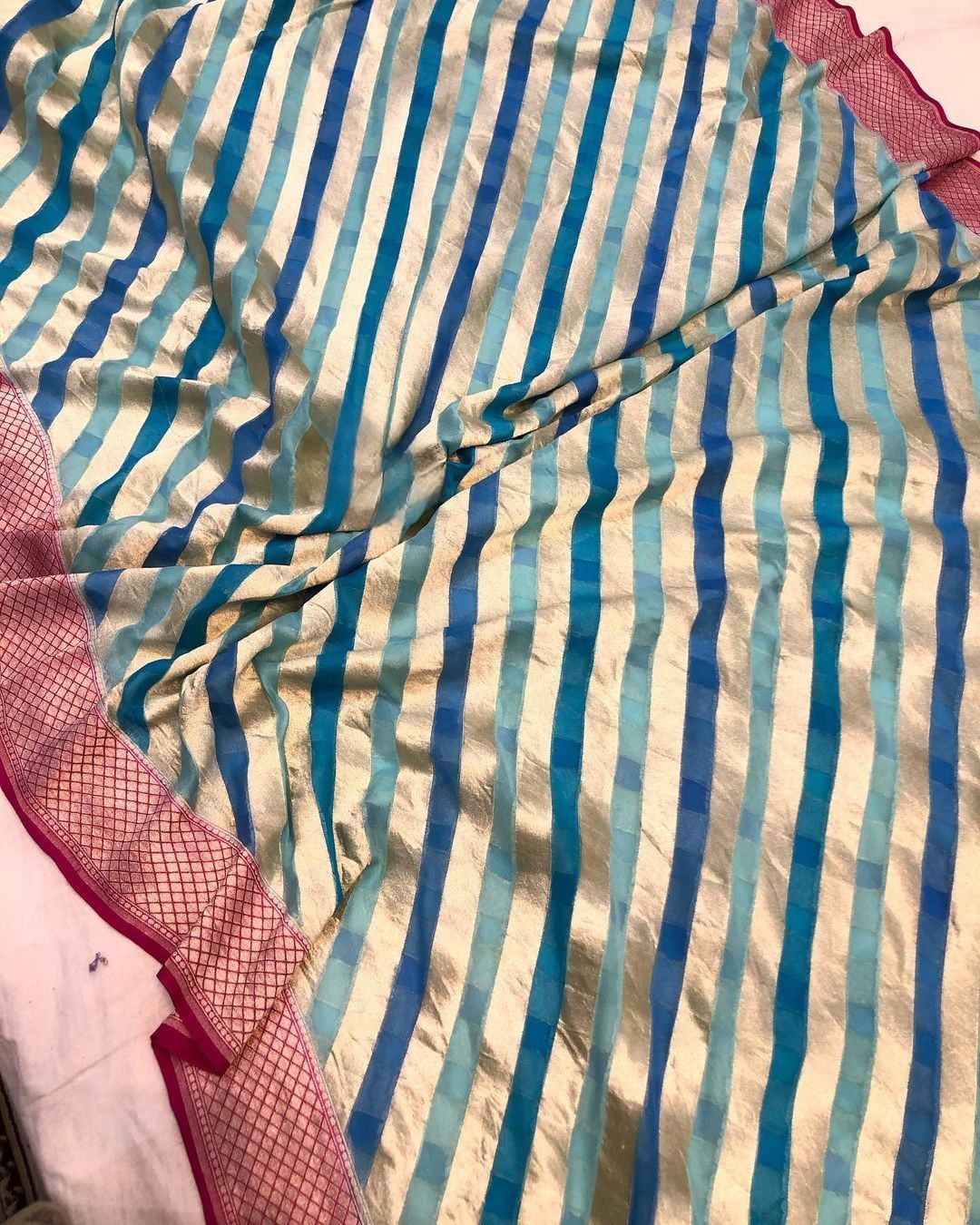 Khaddi Georgette Handloom Banarasi Saree