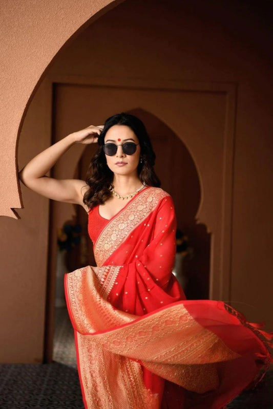 Khaddi Georgette Banarasi Saree - Gold zari
