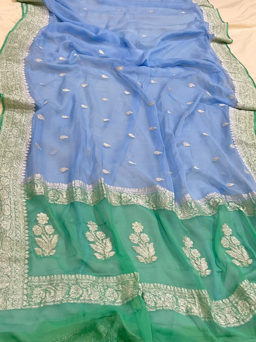 Pure Georgette Handloom Banarasi Saree