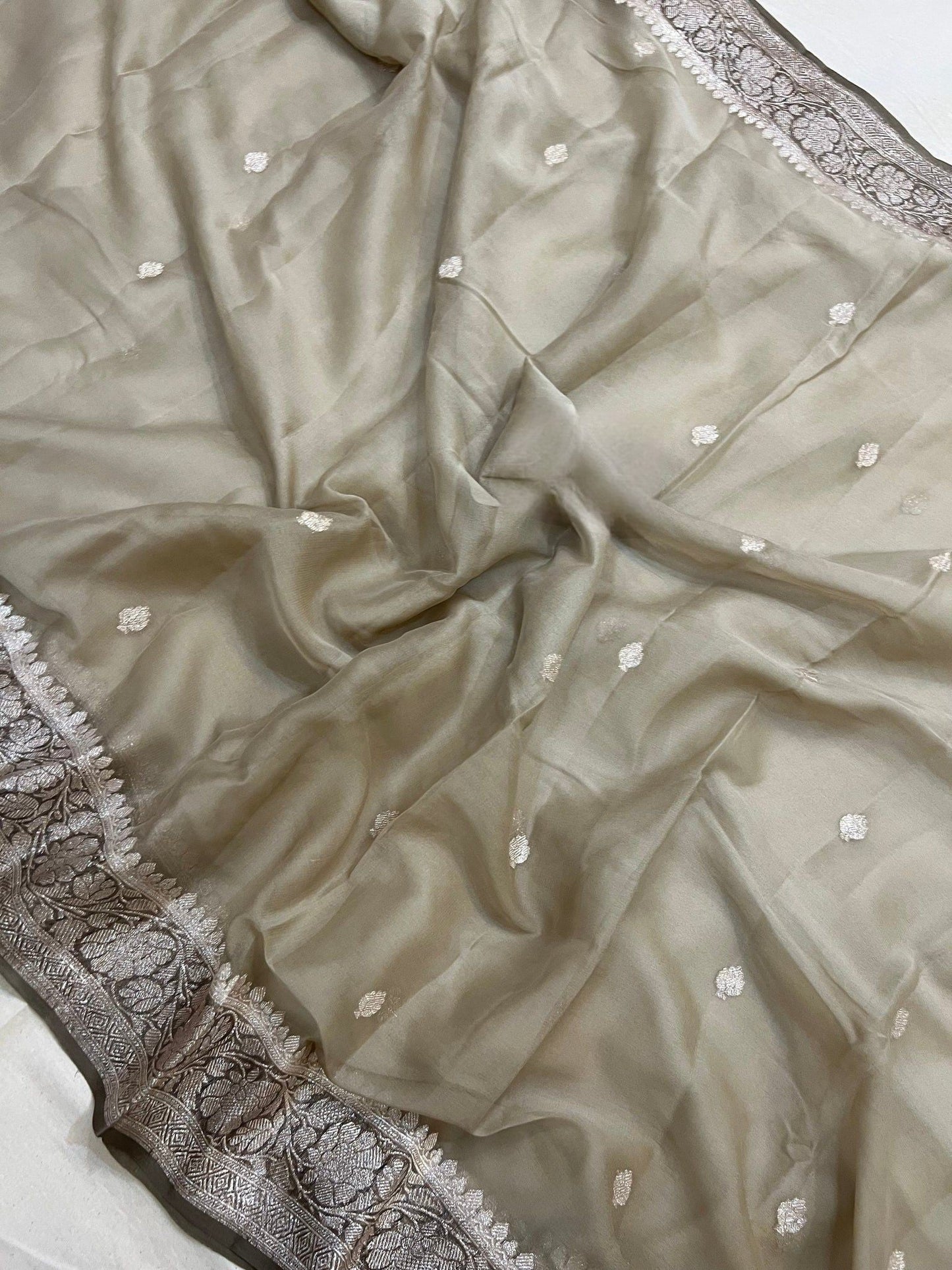 Pure Georgette Handloom Banarasi Saree