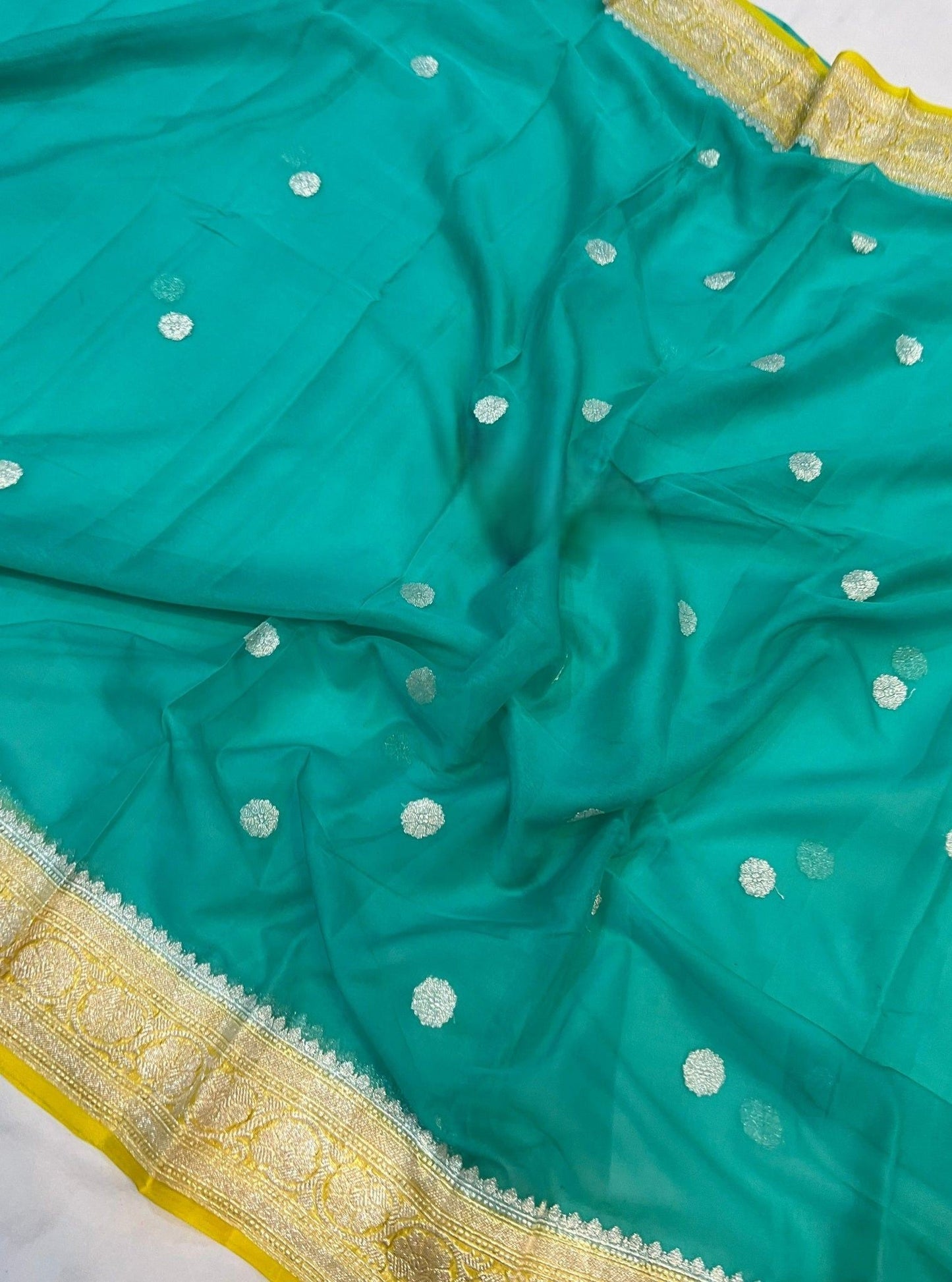 Pure Georgette Handloom Banarasi Saree