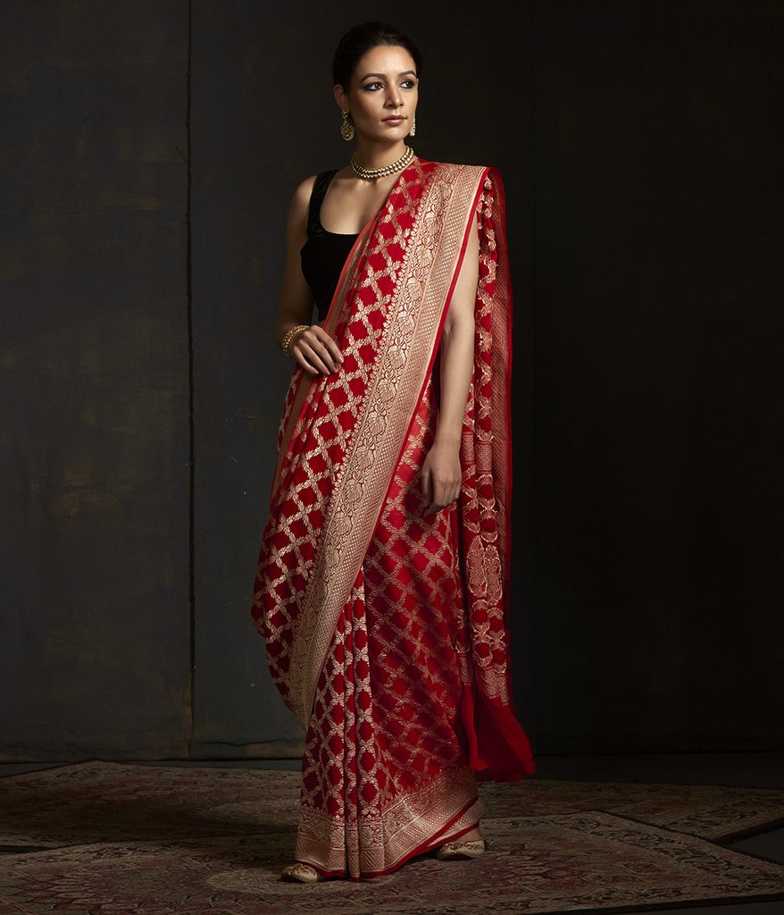 Khaddi Georgette Banarasi Saree - Gold zari