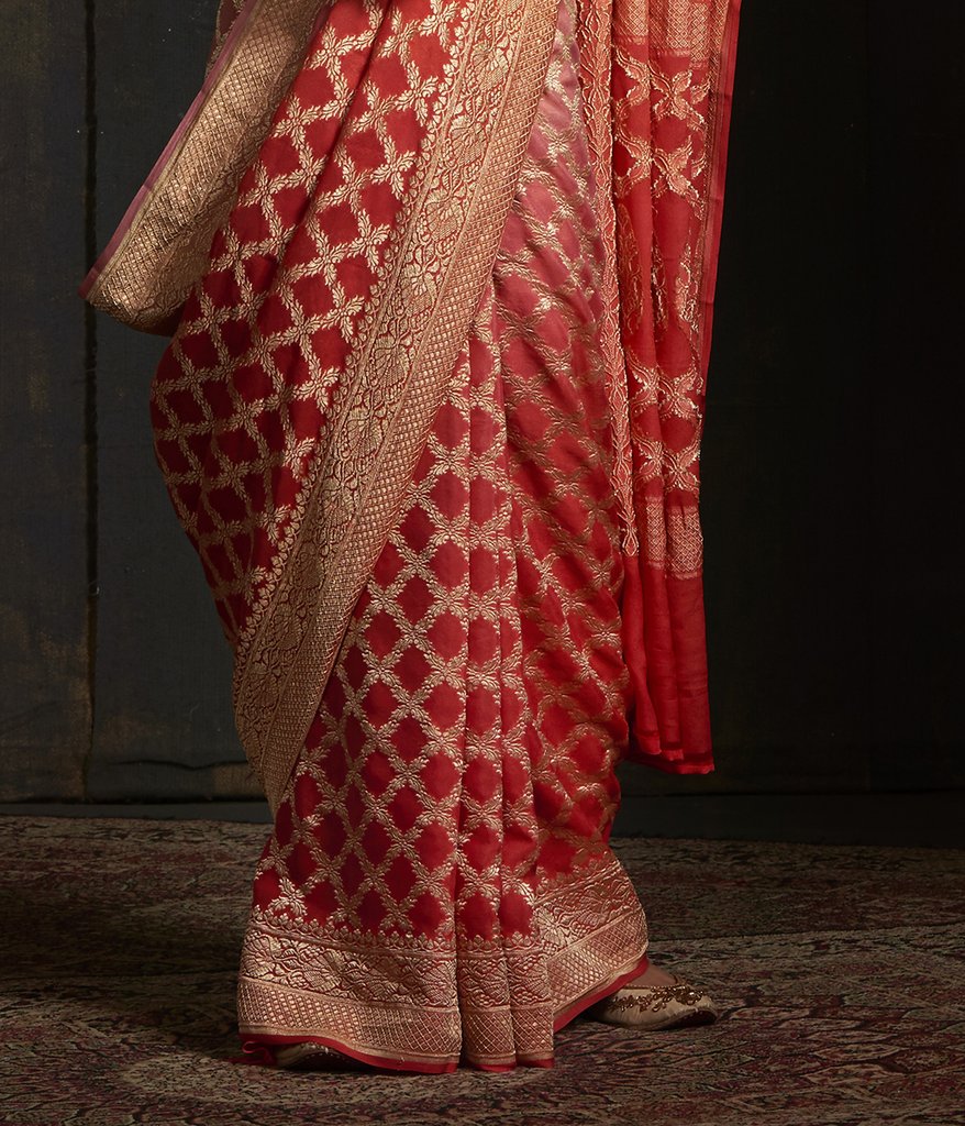 Khaddi Georgette Banarasi Saree - Gold zari