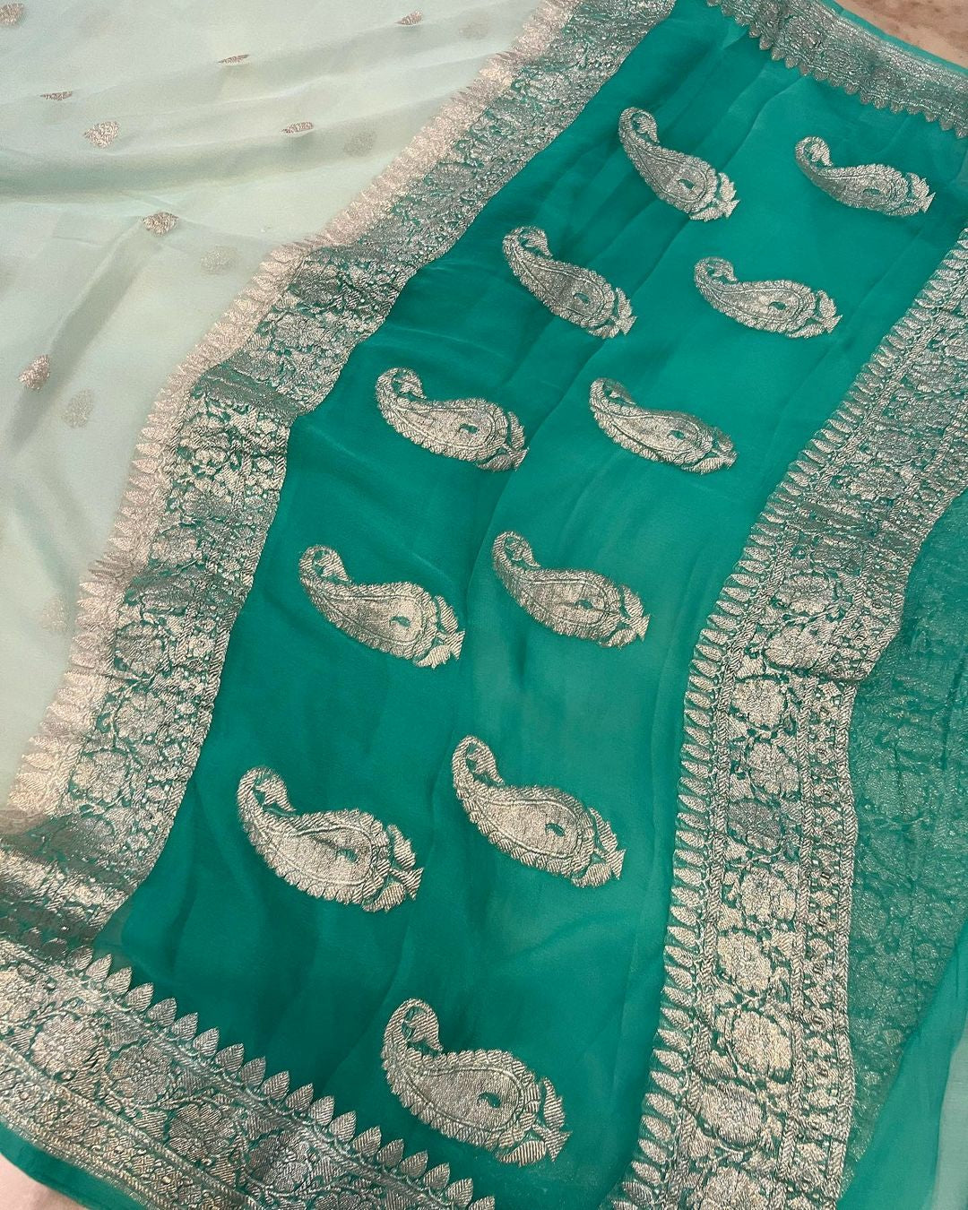 Pure Georgette Handloom Banarasi Saree