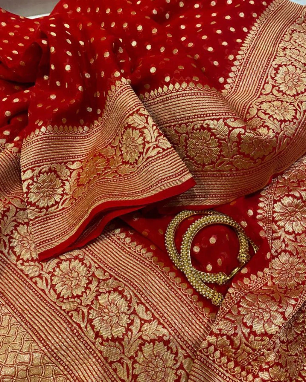 Khaddi Georgette Banarasi Saree - Gold zari
