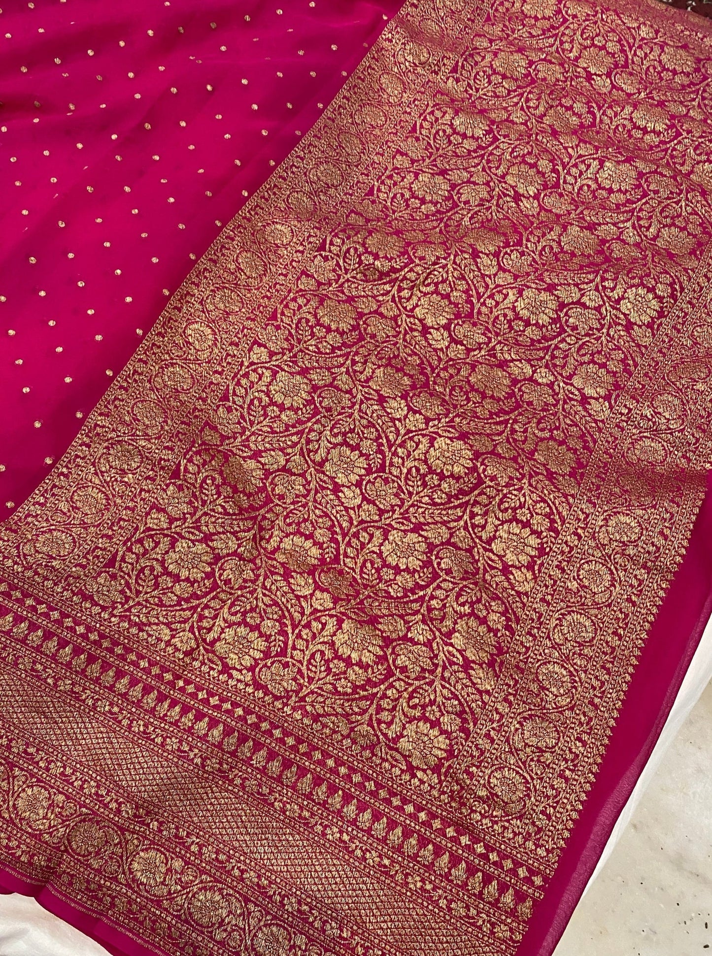 Khaddi Georgette Banarasi Saree - Antique zari