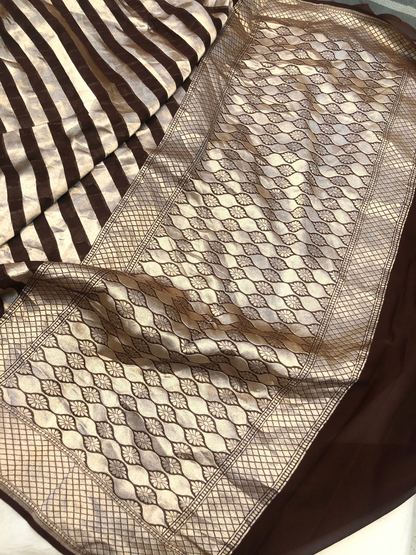 Khaddi Georgette Handloom Banarasi Saree