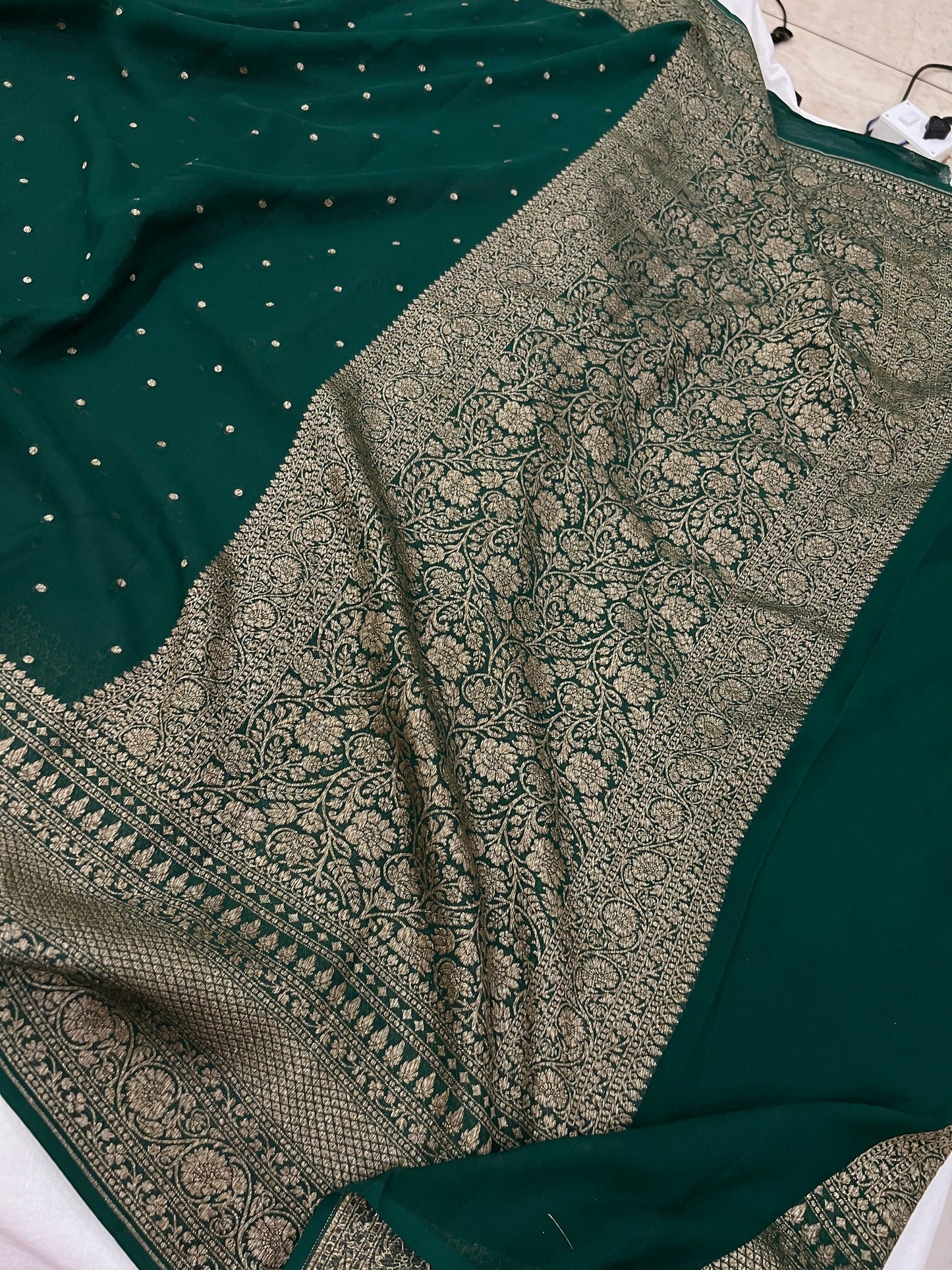Khaddi Georgette Banarasi Saree - Antique zari