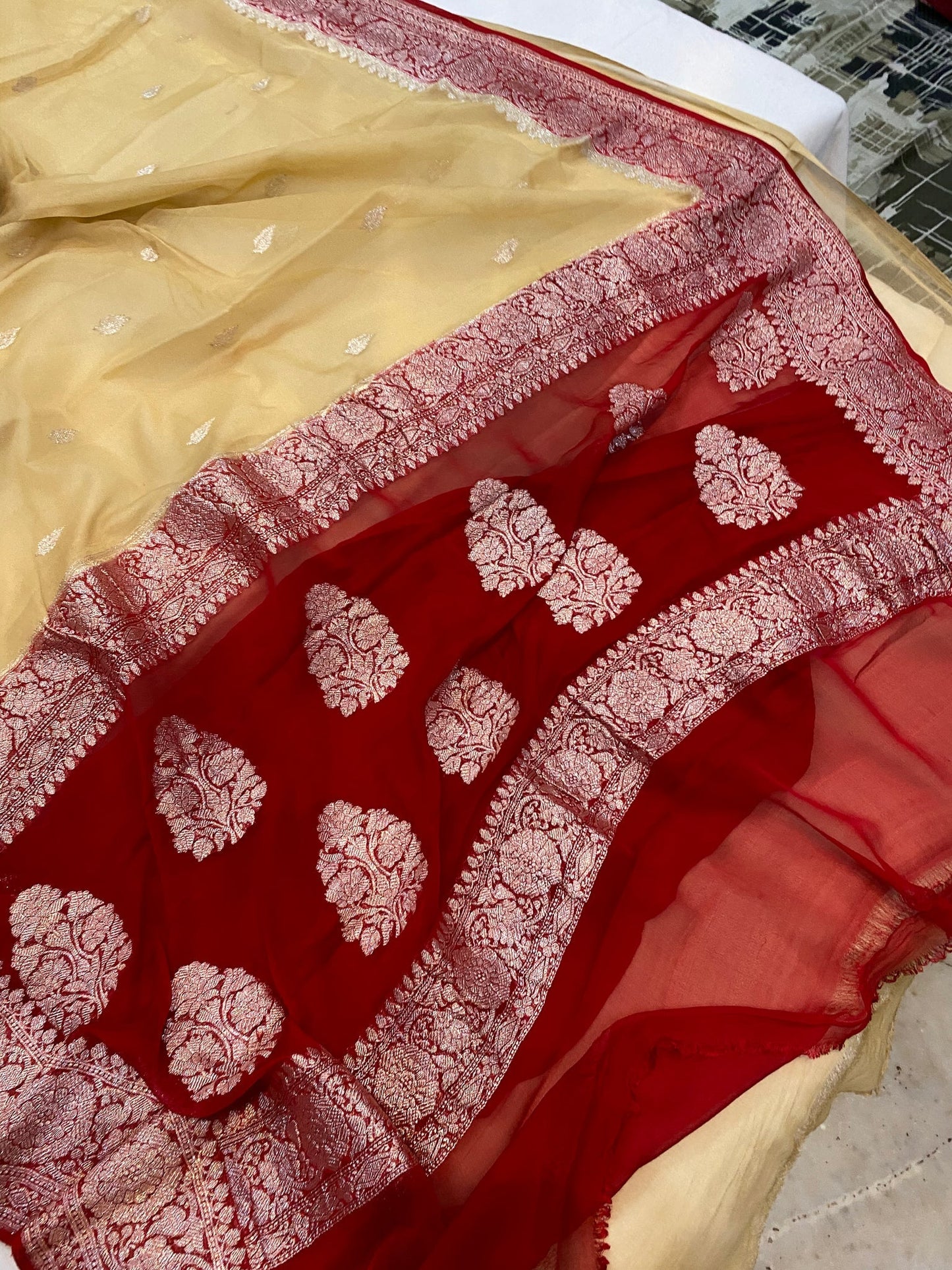 Pure Georgette Handloom Banarasi Saree