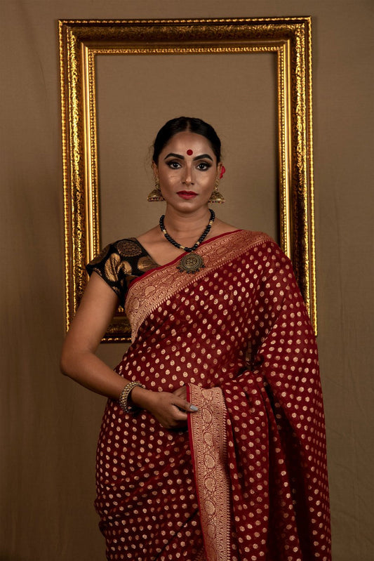Khaddi Georgette Banarasi Saree - Gold zari