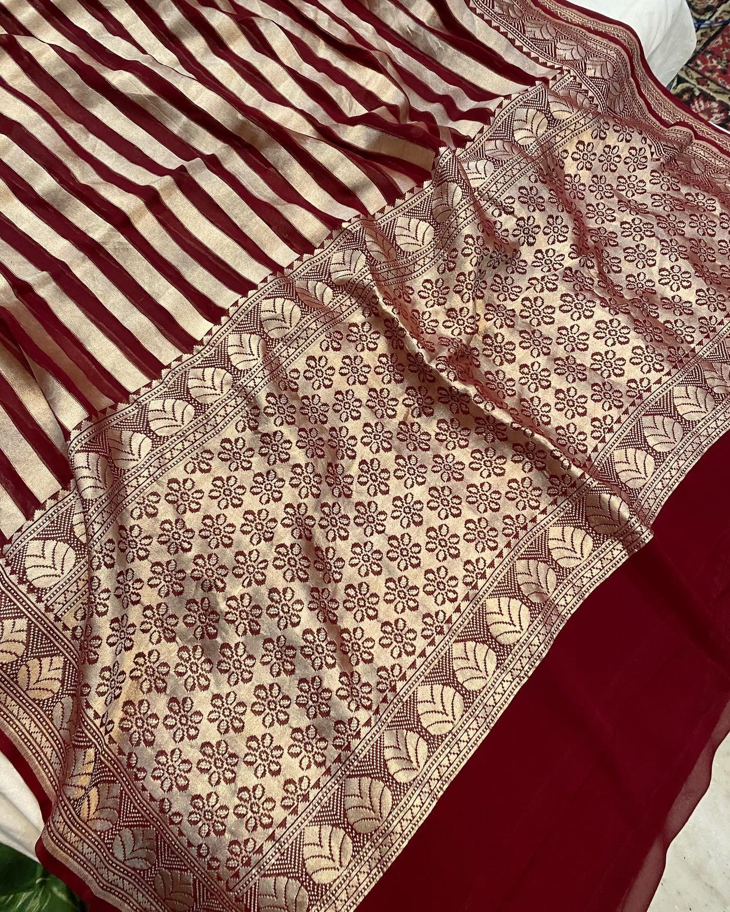 Khaddi Georgette Handloom Banarasi Saree