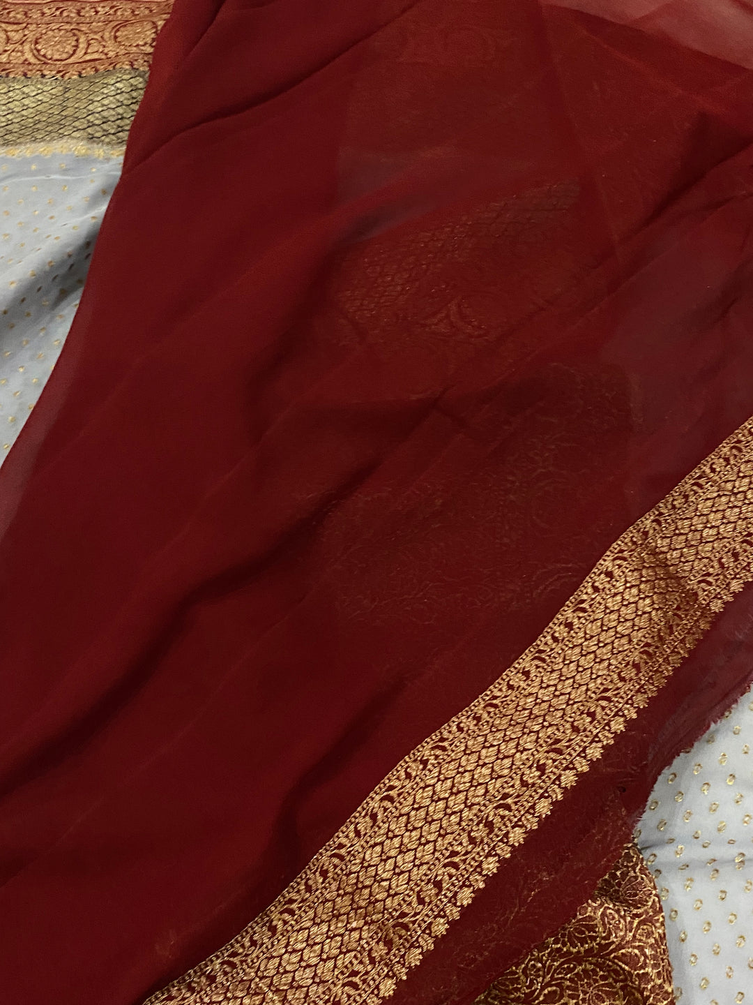 Khaddi Georgette Banarasi Saree - Antique zari