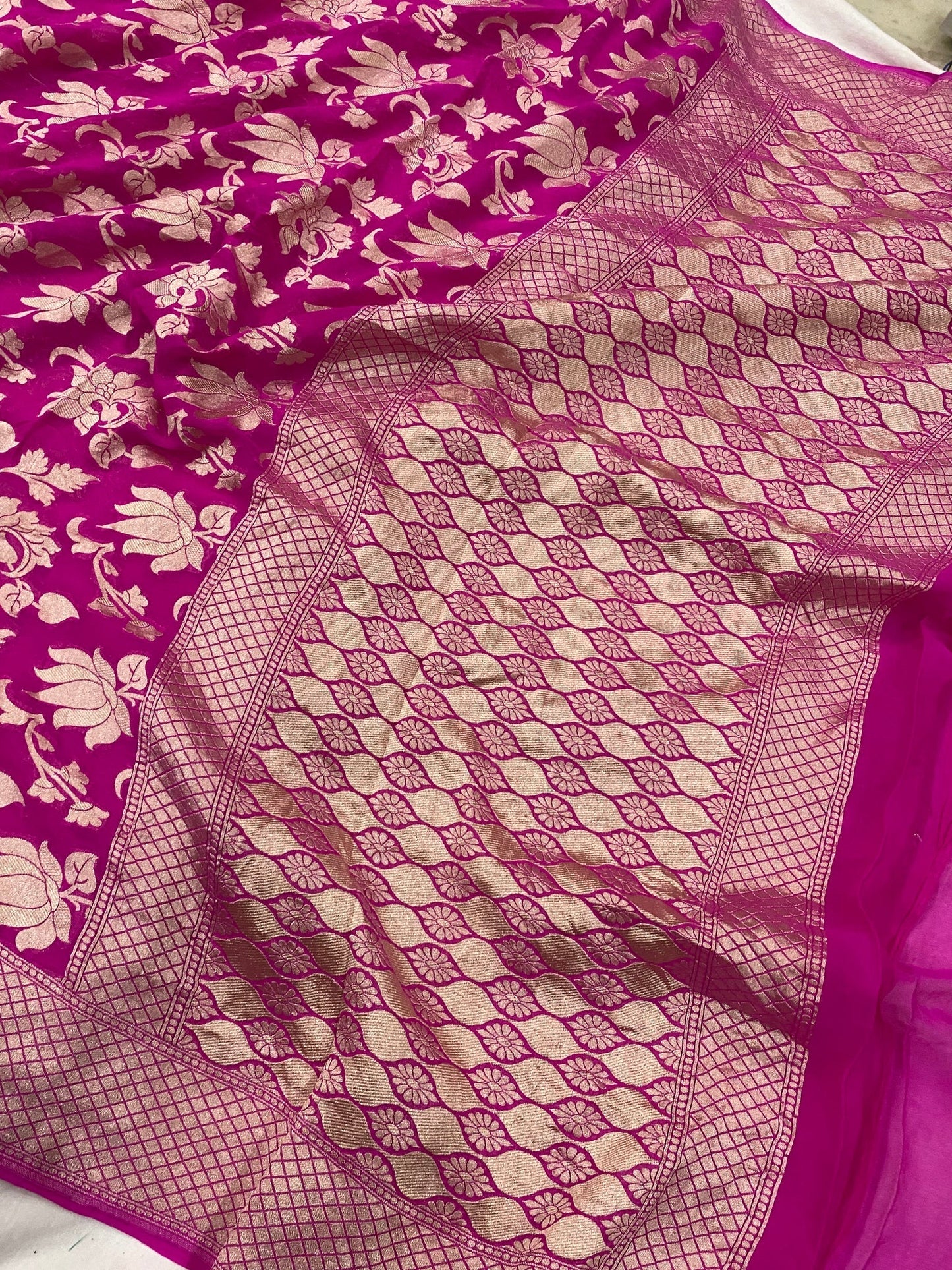 Khaddi Georgette Handloom Banarasi Saree