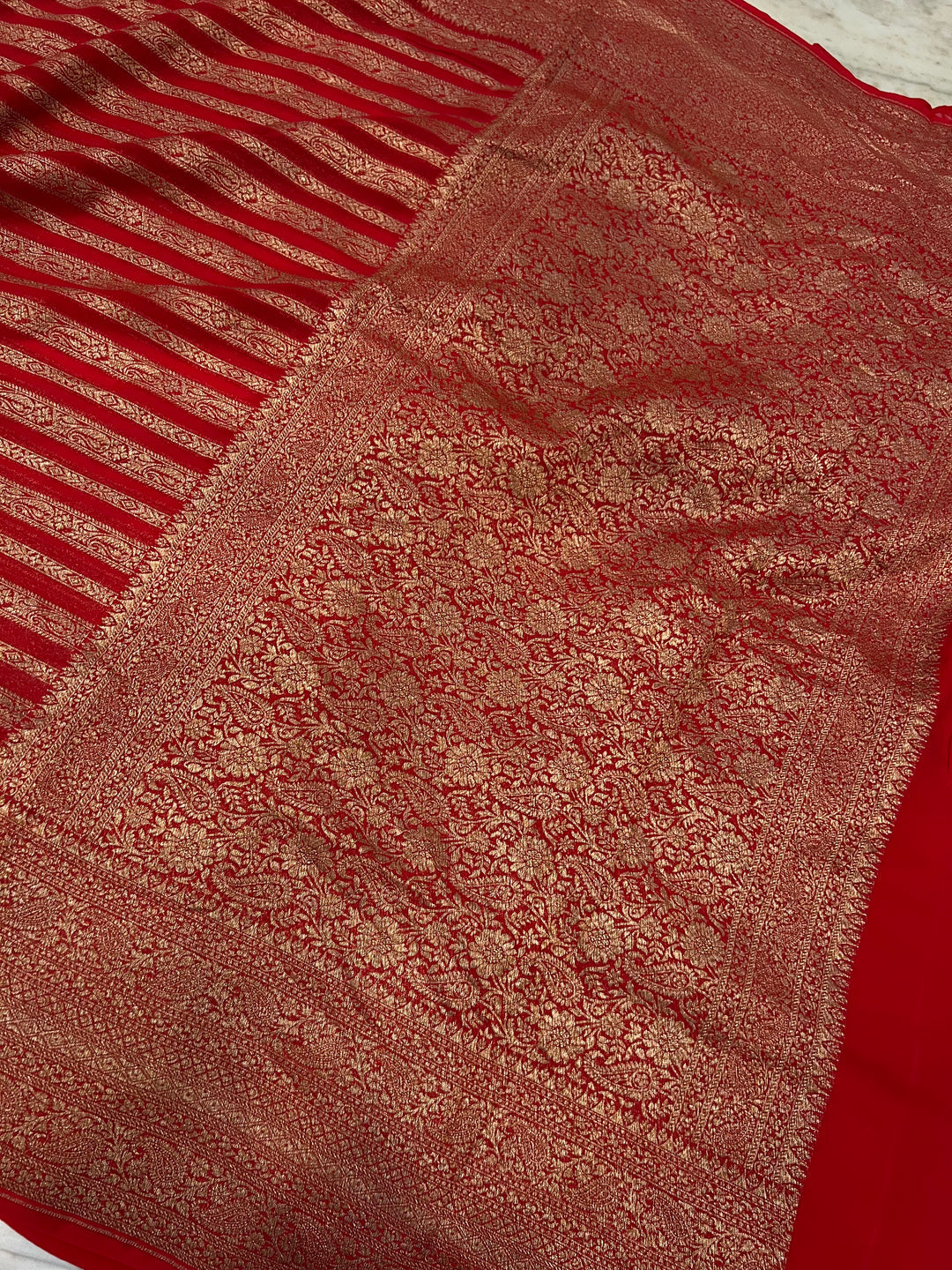 Khaddi Georgette Banarasi Saree - Antique zari