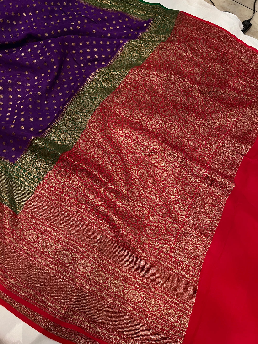 Khaddi Georgette Banarasi Saree - Antique zari