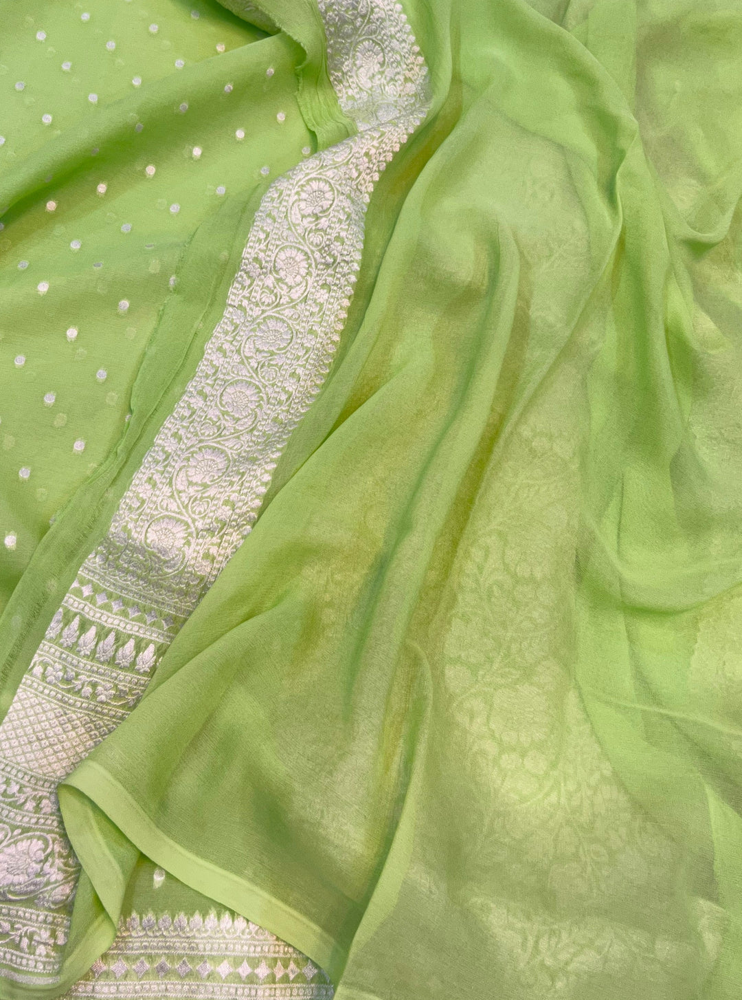 Pure Georgette Handloom Banarsi Saree