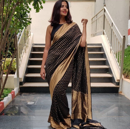 Khaddi Georgette Banarasi Saree - Gold zari