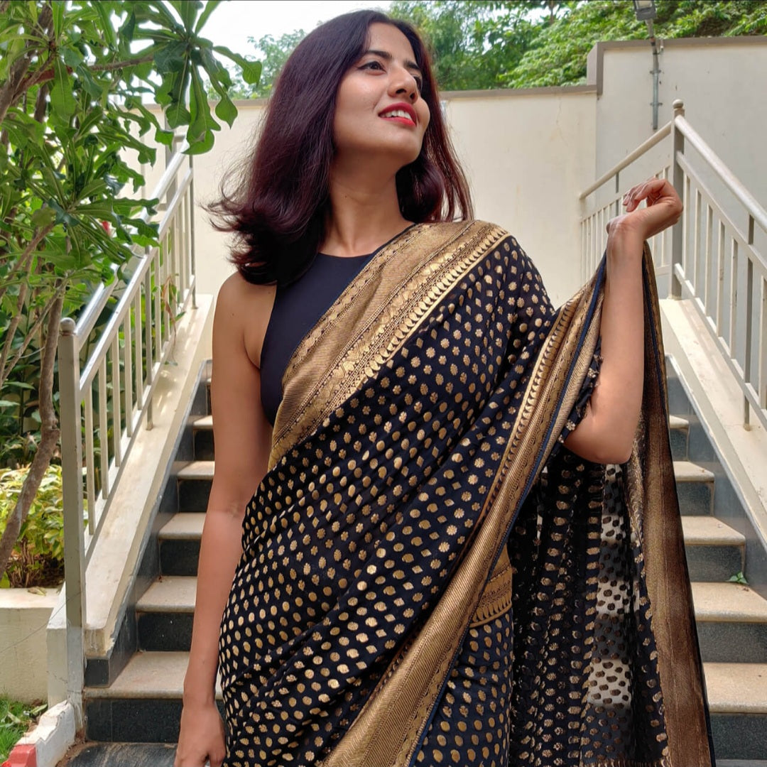 Khaddi Georgette Banarasi Saree - Gold zari
