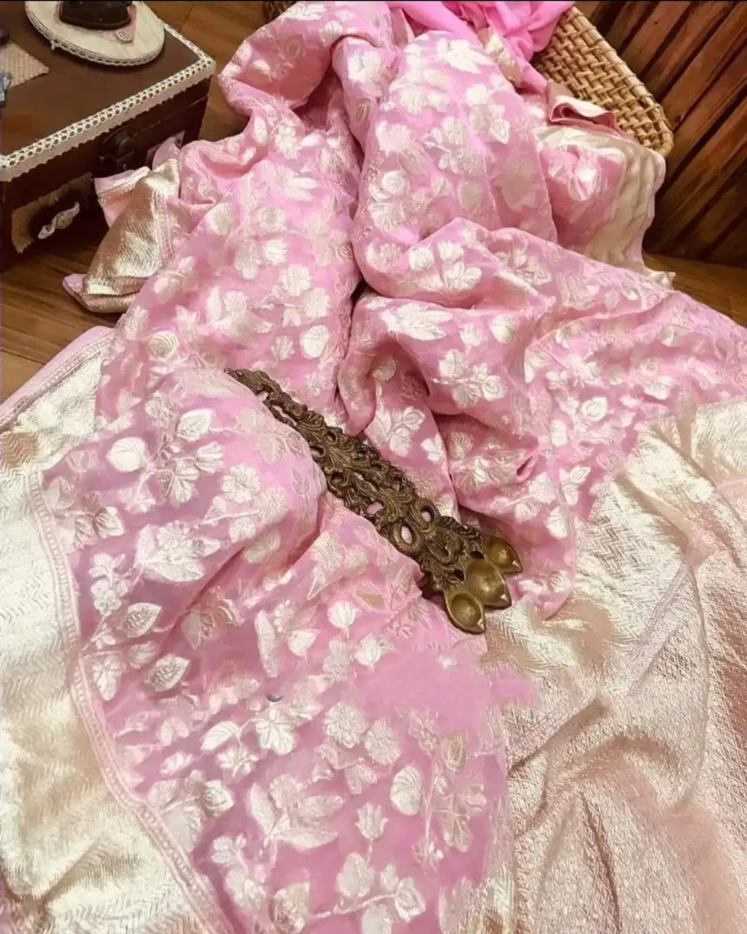Khaddi Georgette handloom banarasi saree
