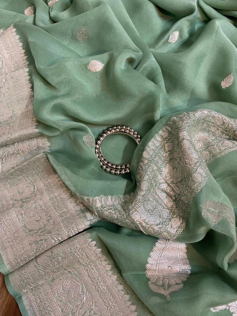Pure Georgette Handloom Banarasi Saree