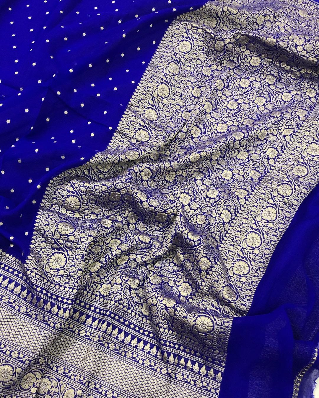 Khaddi Georgette Banarasi Saree - Gold zari
