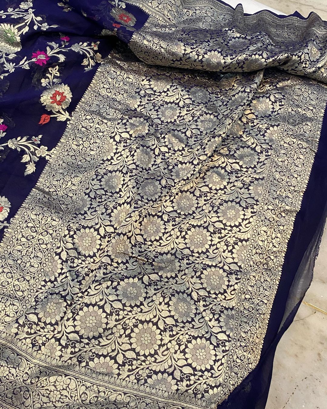 Khaddi Georgette Handloom Banarasi Saree