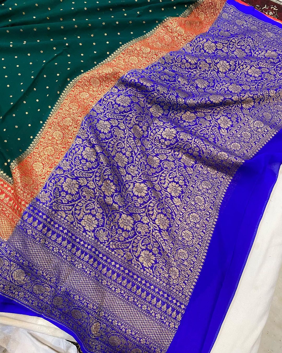 Khaddi Georgette Banarasi Saree - Antique zari