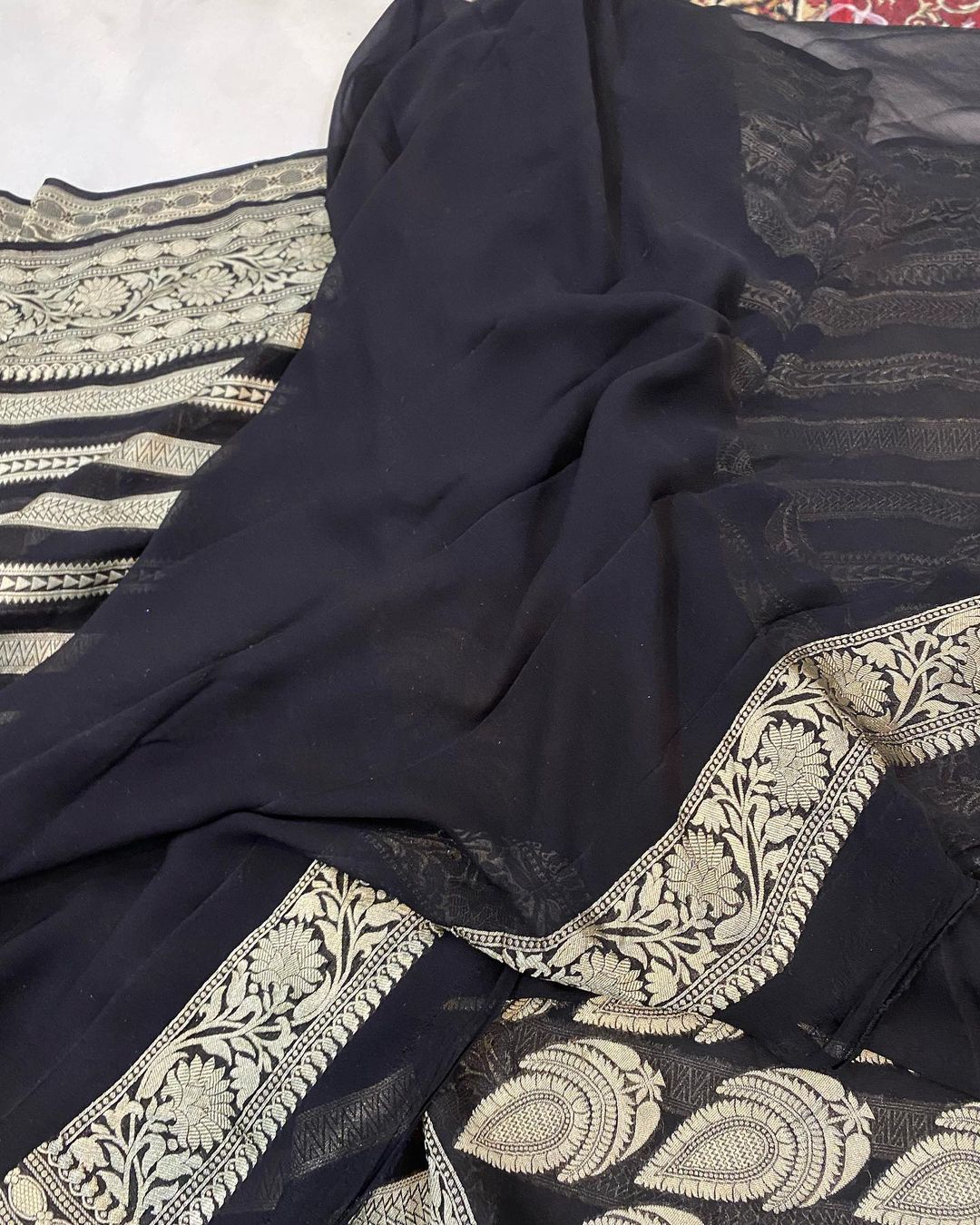 Khaddi Georgette Handloom Banarasi Saree